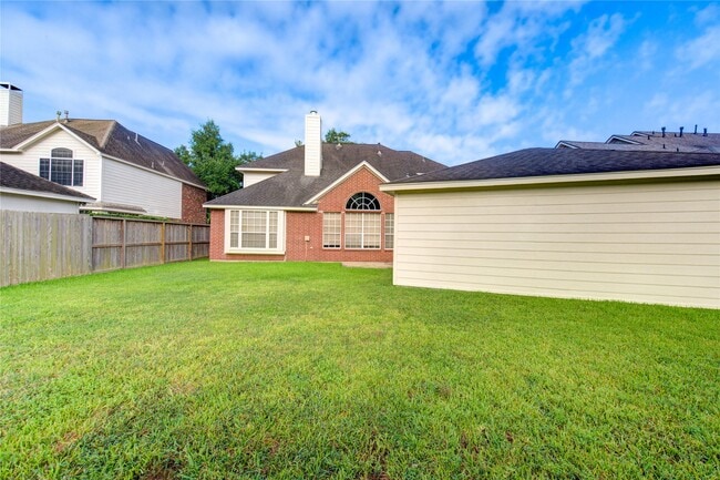 1807 Garden Terrace Dr