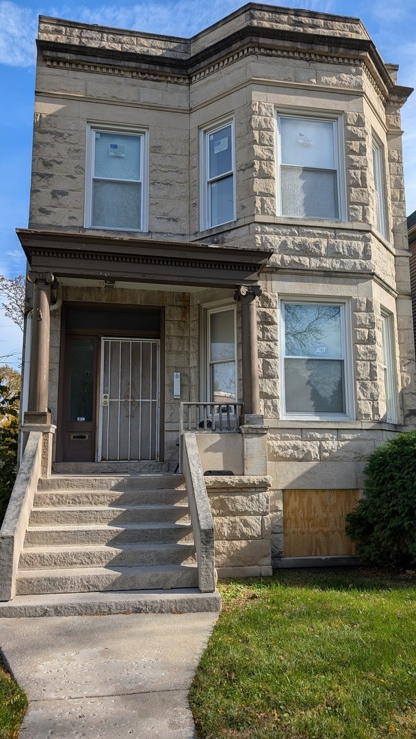 property at 7111 S Union Ave