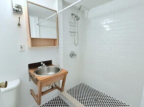 5 Delavan St in Brooklyn, NY - Building Photo - Building Photo