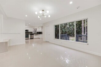 12885 Griffing Blvd in North Miami, FL - Building Photo - Building Photo