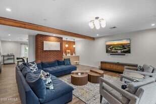 7243 E Virginia Ave in Scottsdale, AZ - Building Photo