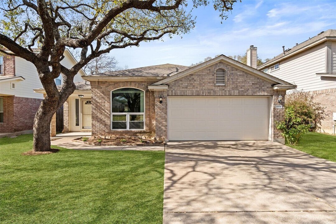 9324 Meyrick Park Trail in Austin, TX - Building Photo