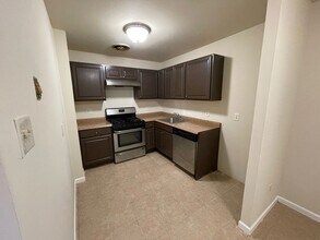 9451 Fairgreen Ln in Philadelphia, PA - Building Photo - Building Photo