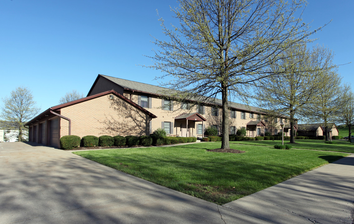 School Apartments in Canton, OH - Building Photo