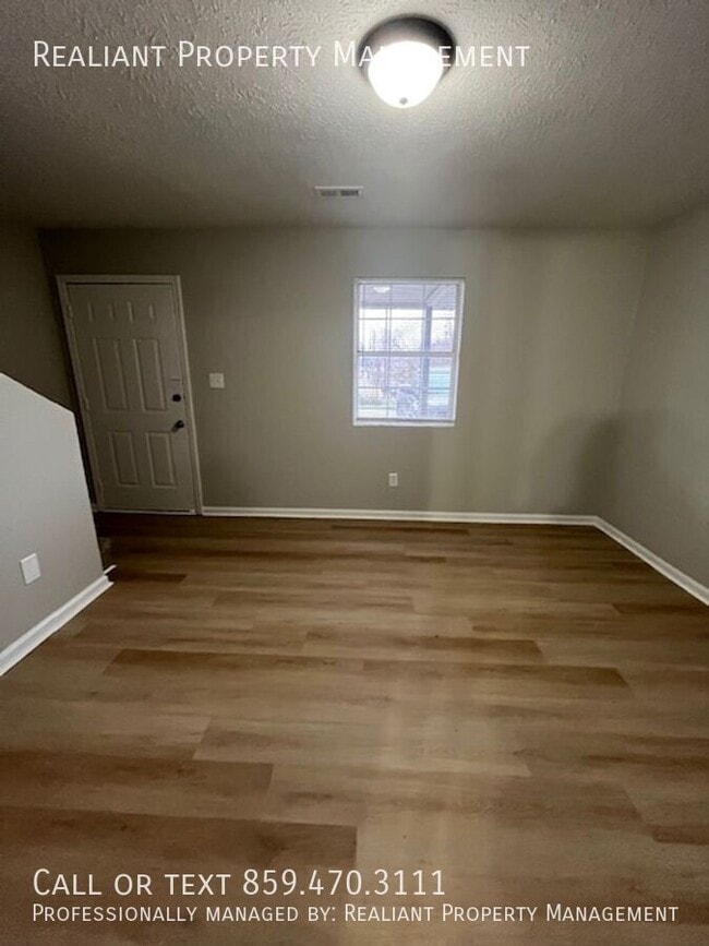 31 Hurley St in Berea, KY - Building Photo - Building Photo