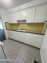 1806 Van Wert Ave in Jacksonville, FL - Foto de edificio - Building Photo
