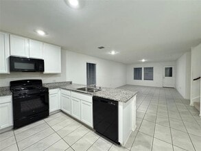 1520 Bluffview Dr in Hutchins, TX - Building Photo - Building Photo