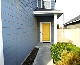 4272 W Peak Cloud Dr in Meridian, ID - Building Photo - Building Photo