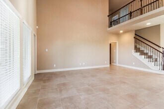 2342 Falcon Brook Dr in Katy, TX - Building Photo - Building Photo