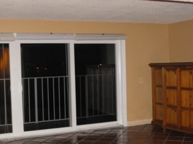 1565 Le Baron Ave in Jacksonville, FL - Building Photo - Building Photo