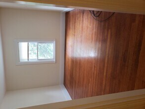 27 Hammond St, Unit 2 in Cambridge, MA - Foto de edificio - Building Photo