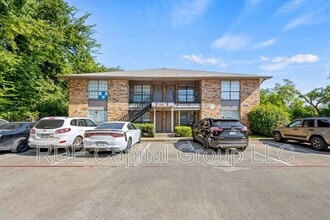 1939 Cranford Dr in Garland, TX - Building Photo - Building Photo