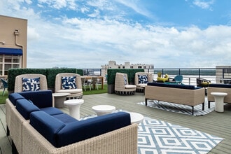 Gayoso House & Pembroke Square in Memphis, TN - Building Photo - Building Photo