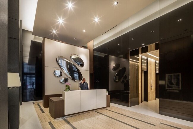 Stunning Lulury One Bedroom @ 277 FIFTH AV