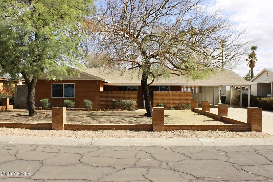 1410 N Brown Ave in Casa Grande, AZ - Building Photo