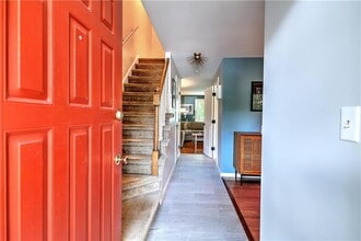 28 Marigold Cir in North Providence, RI - Building Photo - Building Photo