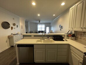 395 S Crow Creek Dr in Calabash, NC - Building Photo - Building Photo