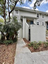 7150 E Bank Dr in Tampa, FL - Building Photo
