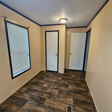 2764 TX-327 in Silsbee, TX - Building Photo - Building Photo