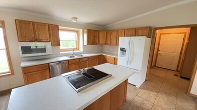 14600 N Old Number 7 in Columbia, MO - Building Photo - Building Photo