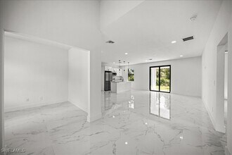 3315 67th St W in Lehigh Acres, FL - Building Photo - Building Photo