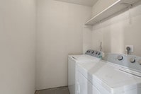 Kendall Manor Apartments photo'