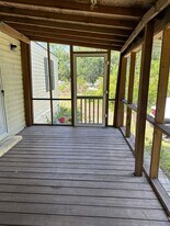 148 Talmadge Rd in Walthourville, GA - Building Photo