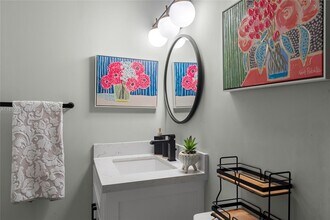 98 NW 52nd St in Miami, FL - Building Photo - Building Photo