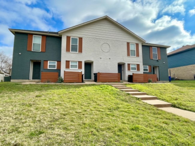 property at 3813 Coates Cir