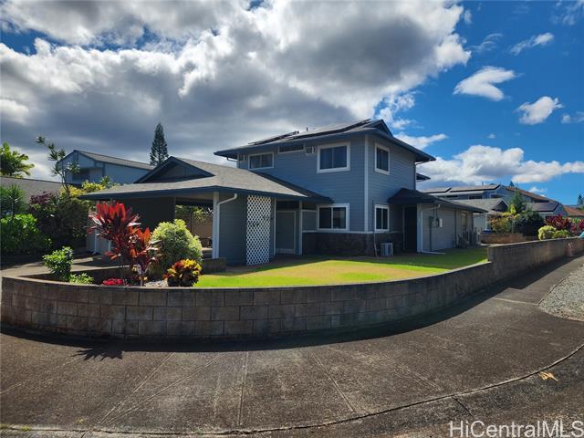 property at 95-101-101 Wekiu Pl