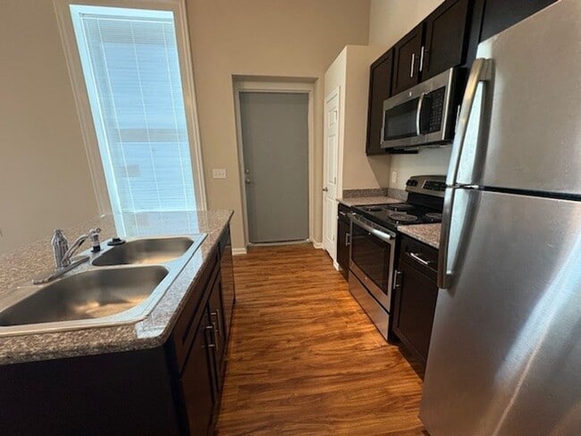 478 Poplar St in Macon, GA - Building Photo - Building Photo