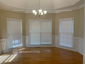 981 Laurel Springs Ln SW in Marietta, GA - Building Photo - Building Photo