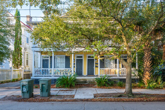 119 Ashley Ave in Charleston, SC - Foto de edificio - Building Photo