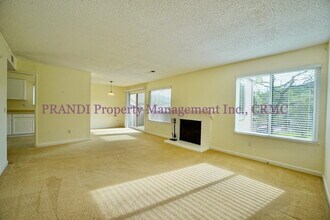1 Grass Ct in Novato, CA - Building Photo - Building Photo