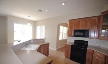 2082 Onondaga Ln in Punta Gorda, FL - Building Photo - Building Photo