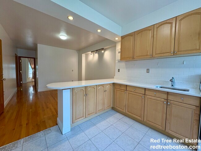 49 Dwight St, Unit U2 1-b Southie in Boston, MA - Foto de edificio - Building Photo