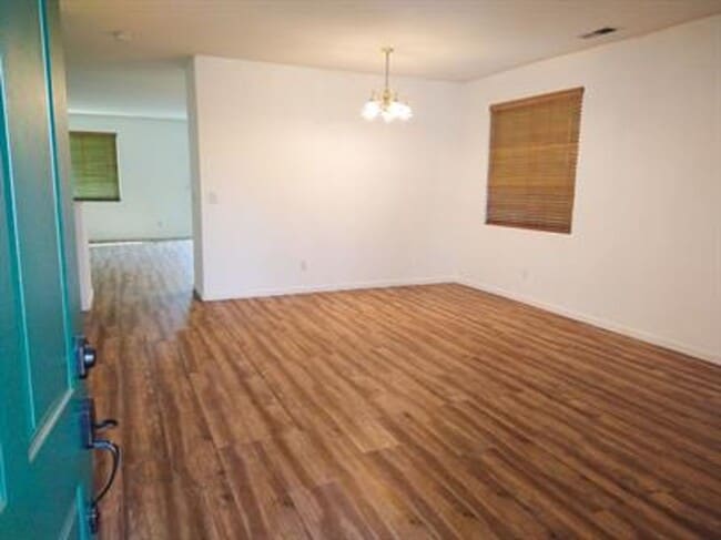 2718 Scott Ave in Clovis, CA - Building Photo - Building Photo