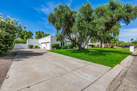 7250 E Paradise Dr in Scottsdale, AZ - Building Photo - Building Photo