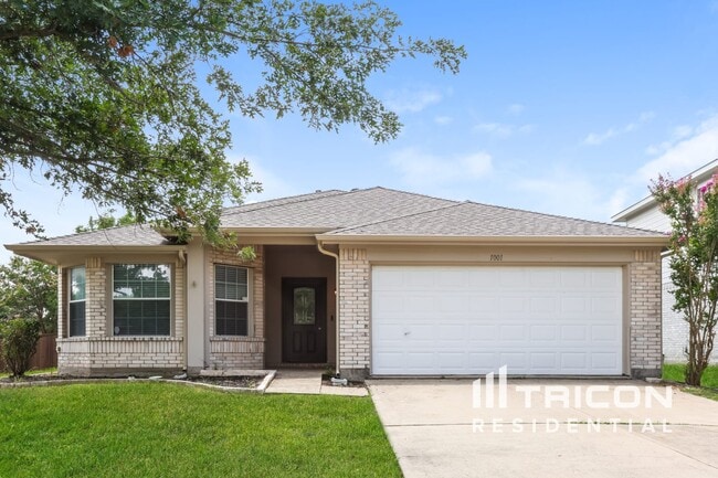 property at 1001 Halifax Ln