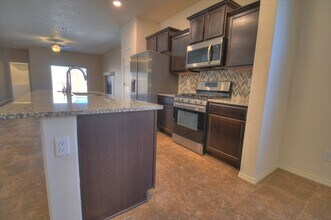 2582 Camino Plata Loop NE in Rio Rancho, NM - Building Photo - Building Photo