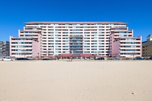 356 Beach St, Unit #2W in Revere, MA - Building Photo