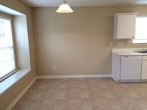 120 Birch Hill Ct in Kernersville, NC - Building Photo - Building Photo