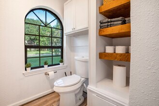 206 St Cloud Dr in Friendswood, TX - Building Photo - Building Photo