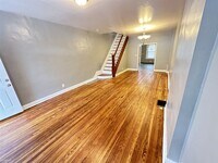 2000 Cliftwood Ave photo'