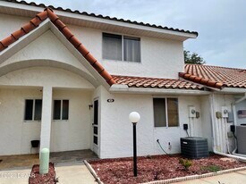 3522 Forest Branch Dr