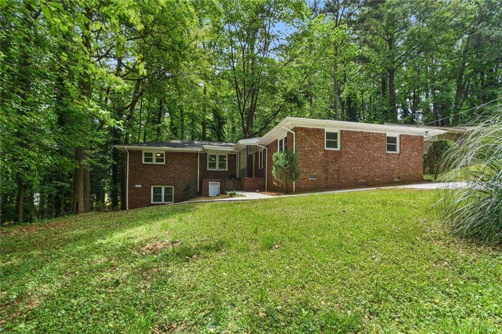 2899 White Oak Dr Photo
