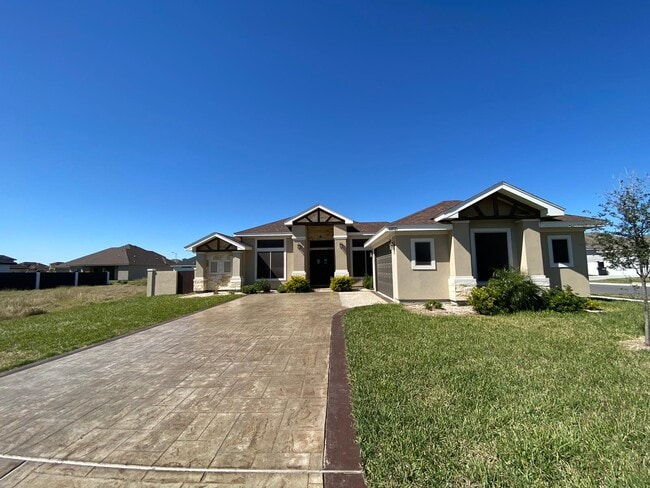 property at 13921 N 36th St