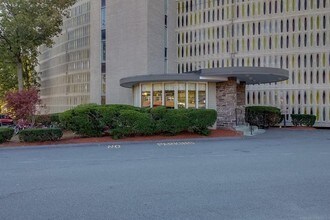 200 Swanton St, Unit 331 in Winchester, MA - Building Photo - Building Photo