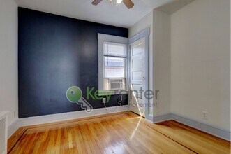 10 Comfort Pl in Clifton, NJ - Building Photo - Building Photo
