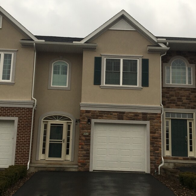 property at 220 Wiltree Ct